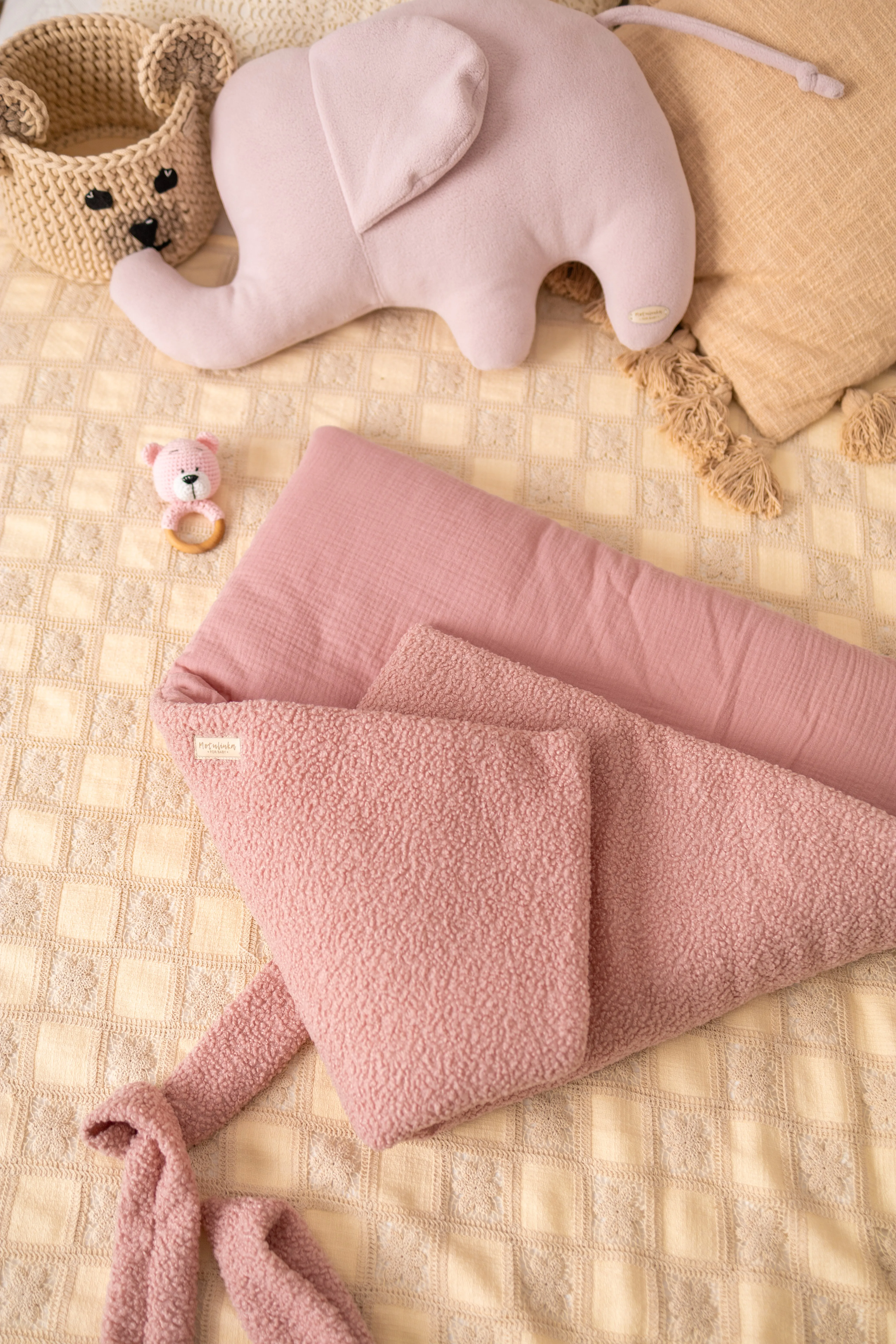 Bouclé Newborn Baby Swaddle Blanket (4 colours)