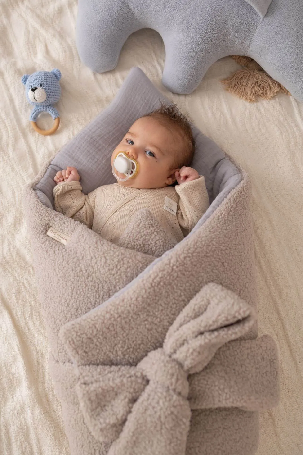 Bouclé Newborn Baby Swaddle Blanket (4 colours)