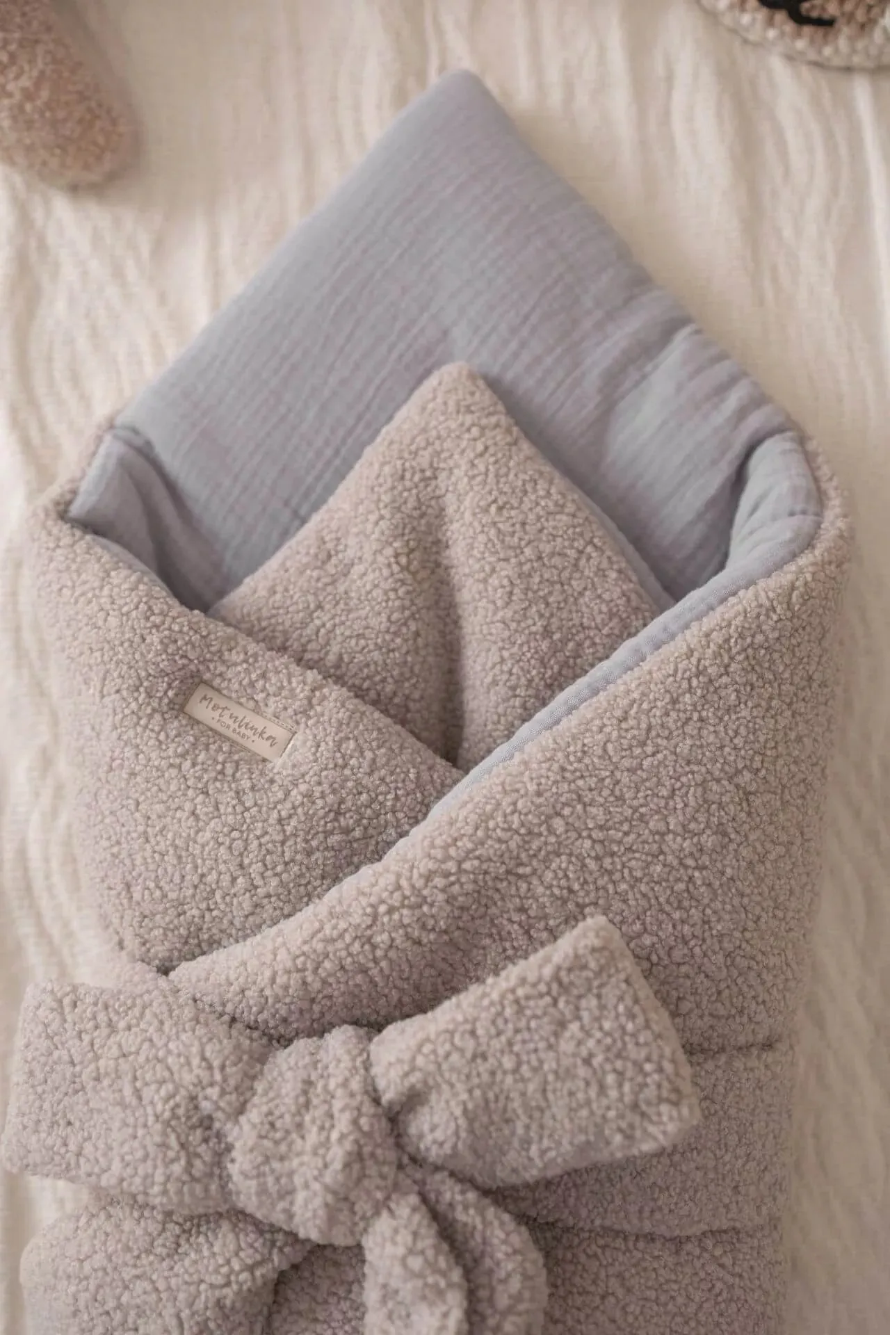 Bouclé Newborn Baby Swaddle Blanket (4 colours)