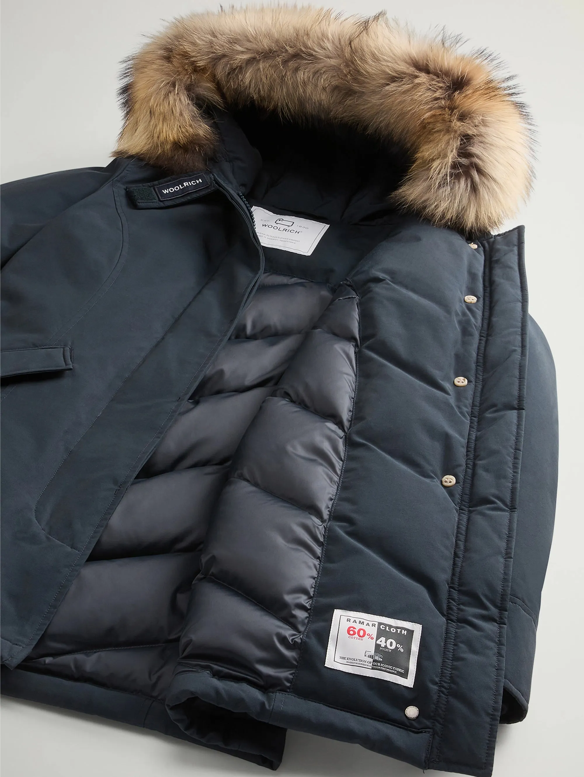 Parka Arctic con Cappuccio in Raccoon Blu