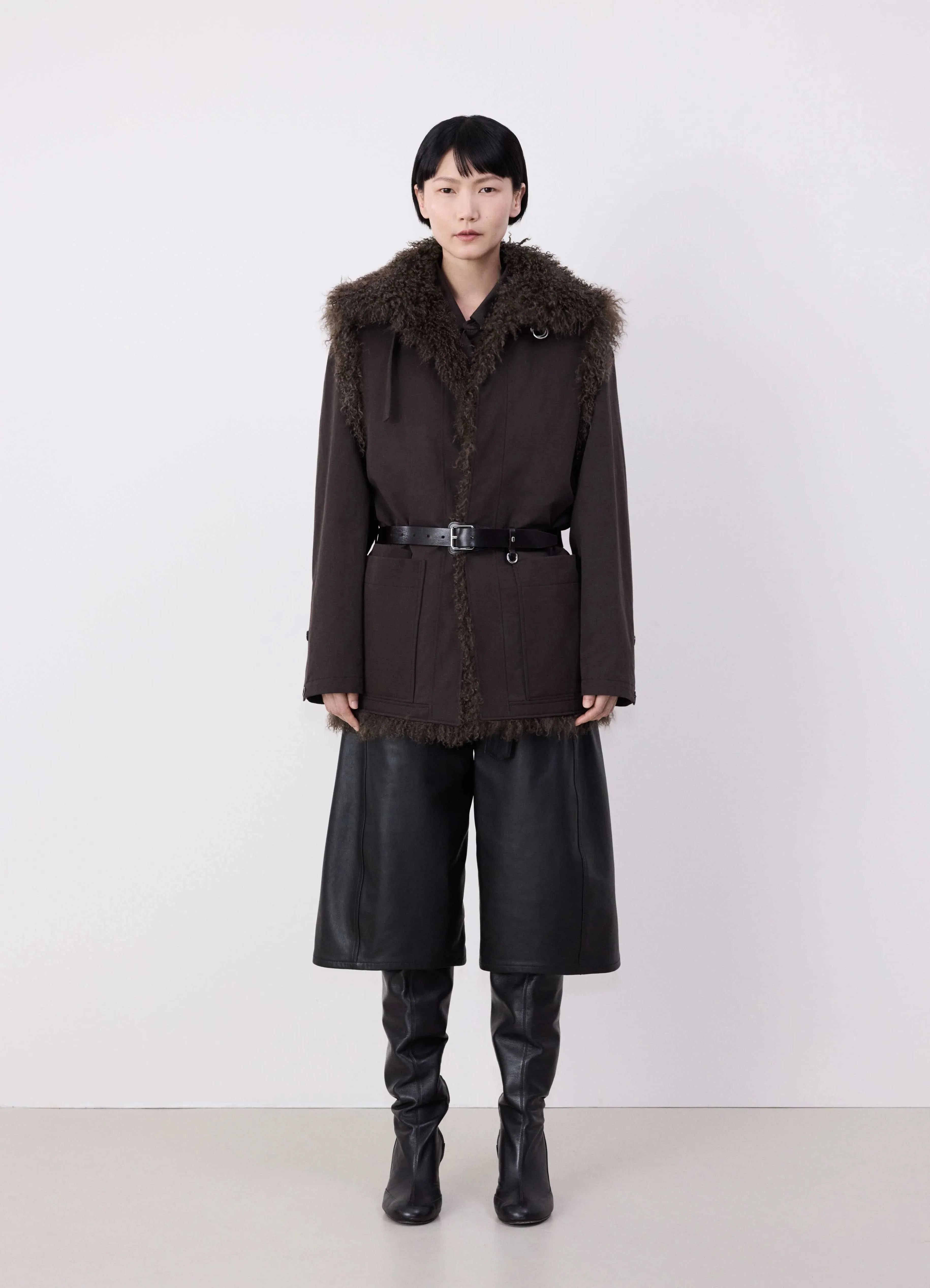 REVERSIBLE BELTED LONG SHEARLING GILET