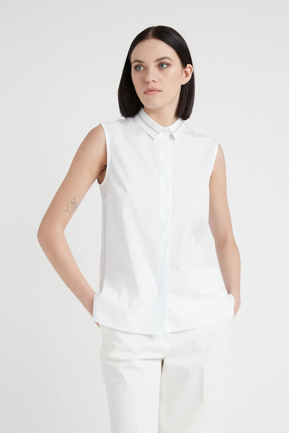 Sleeveless Poplin Shirt