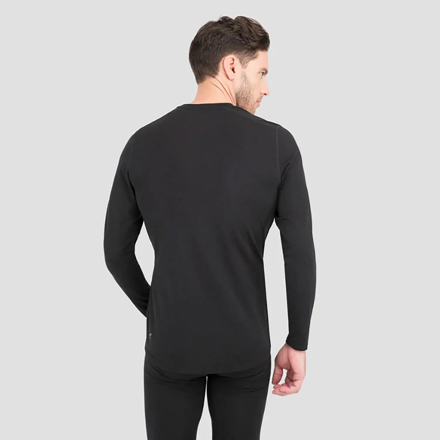 Terramar Men's Transport® Lightweight Performance Long Sleeve Crew Top