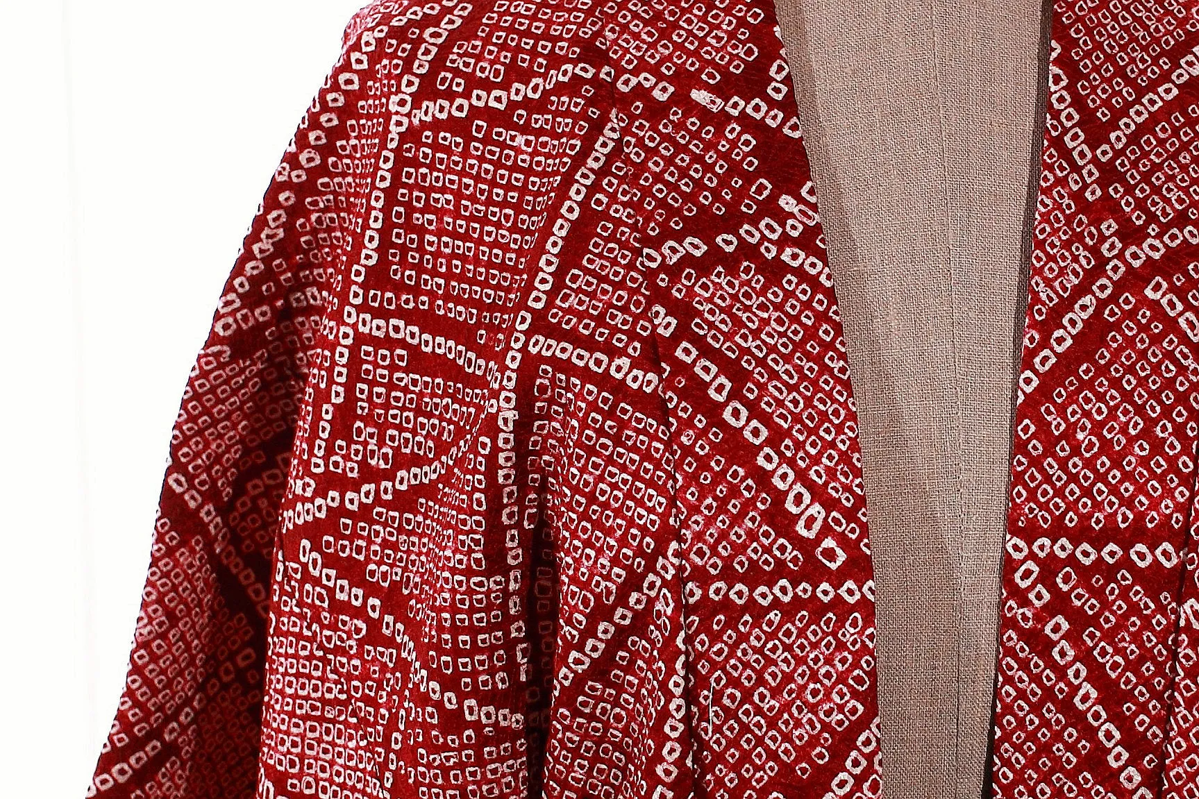 Traditional Shibori Dyed Red Haori Kimono Jacket with Geometric Patterns