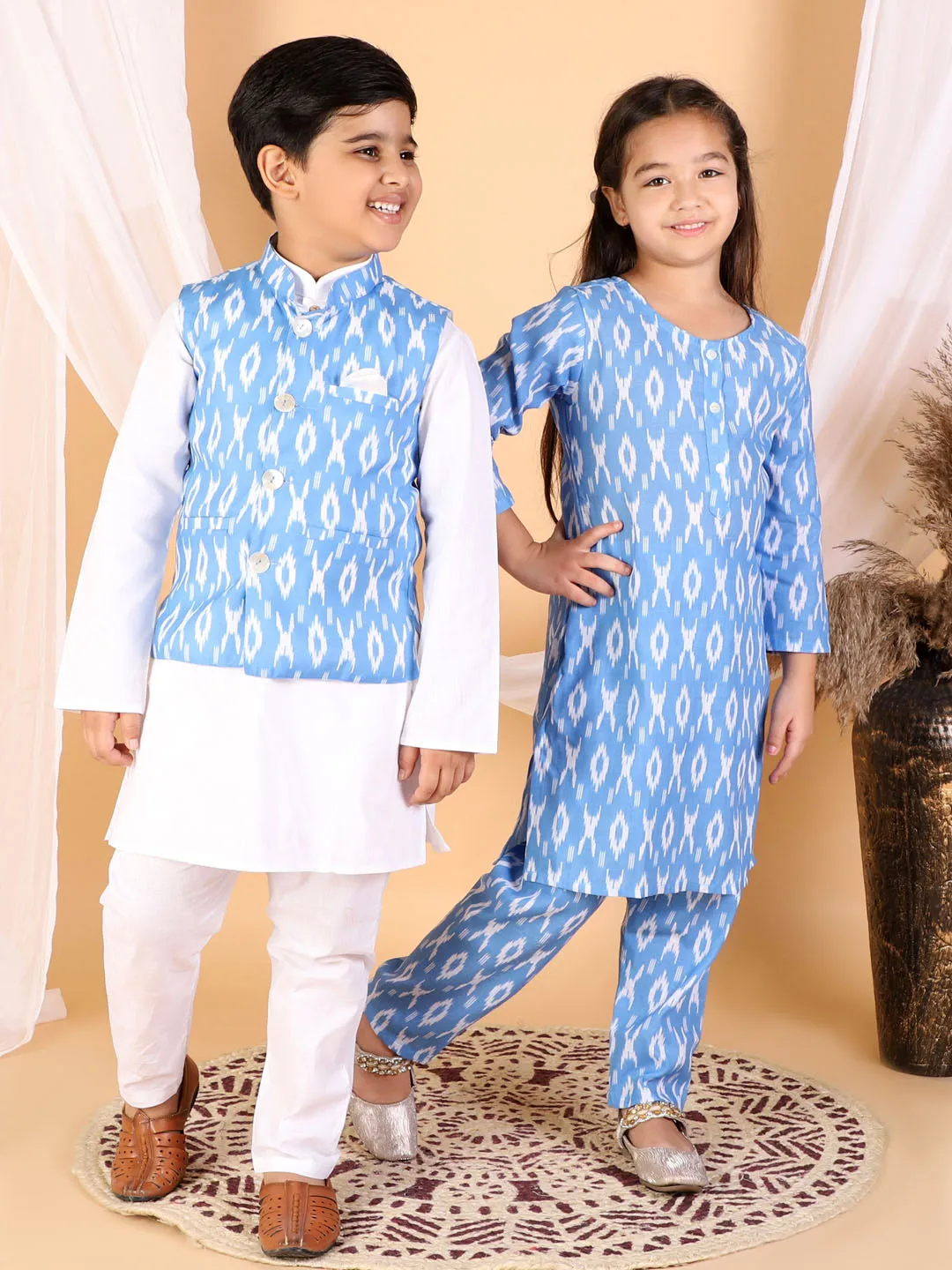 Vastramay Aqua Blue Traditional Ikkat Print Siblings Set