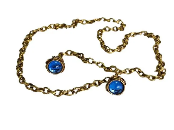 VINTAGE GOLD TONE METAL CHAIN BELT OR NECKLACE WITH ROYAL BLUE CABOCHONSAND SPARKLING RHINESTONES